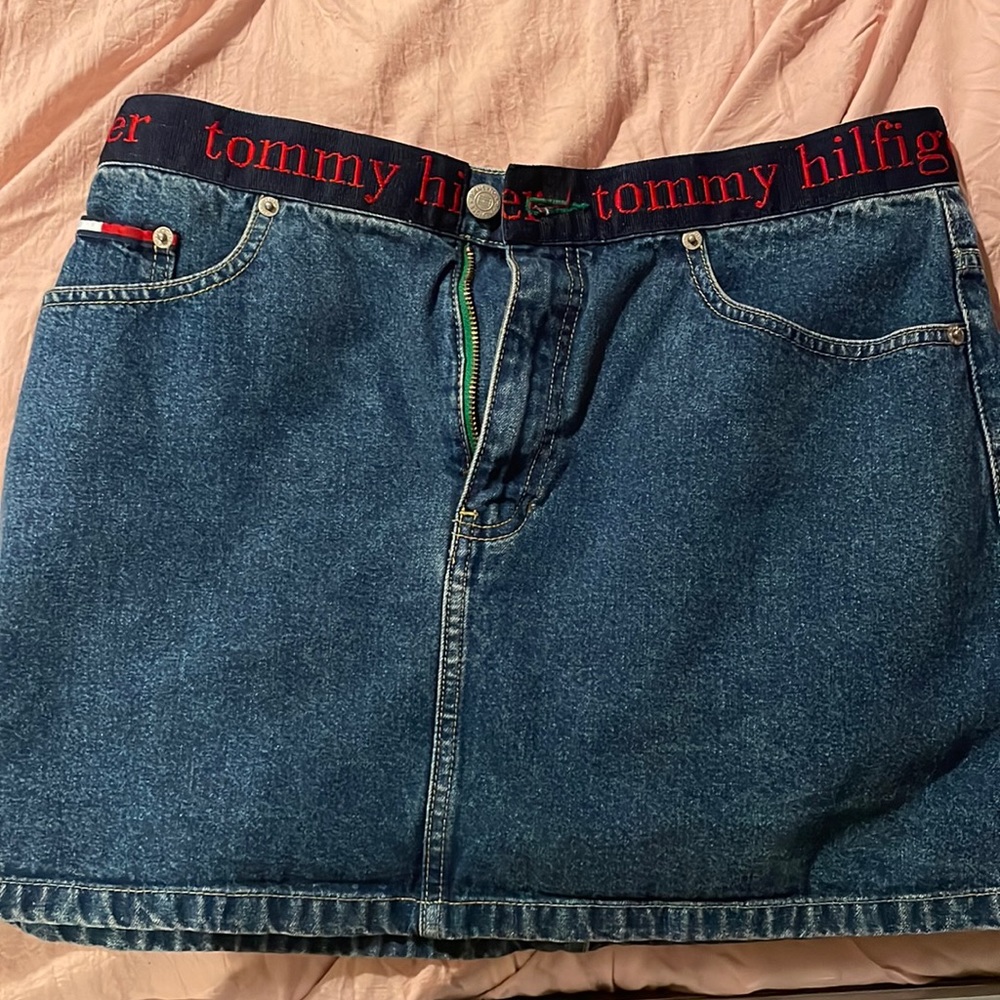 Tommy Hilfiger denim skirt